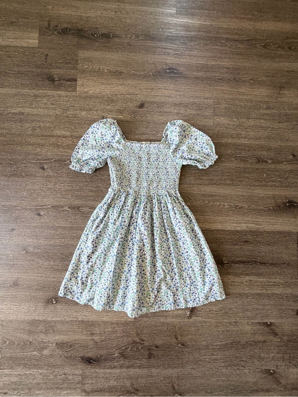 Crewcuts White Puff-Sleeve Smocked Floral Dress with Blue & Green Accents